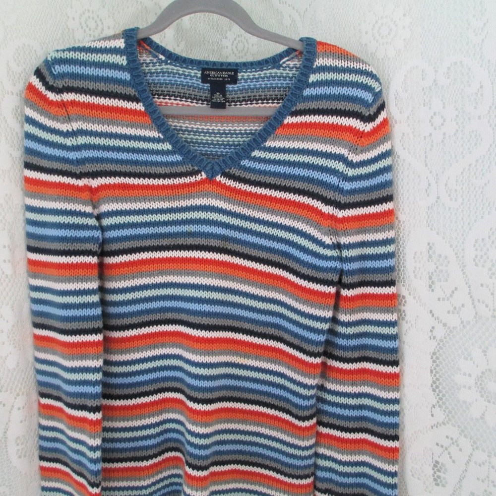 American Eagle Outfitters  Knitted V-Neck Sweater